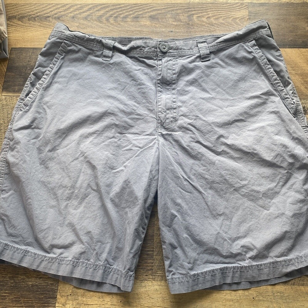 Columbia Shorts Adult Men's Size 36 Gray Chino Flat Front Stretch 10 inch Length